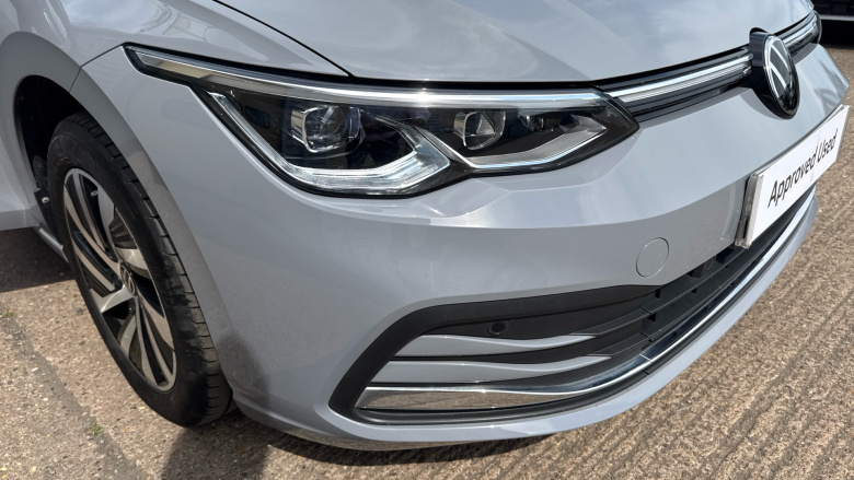 Volkswagen Golf 1.4 TSI eHybrid Style 5dr DSG Hatchback